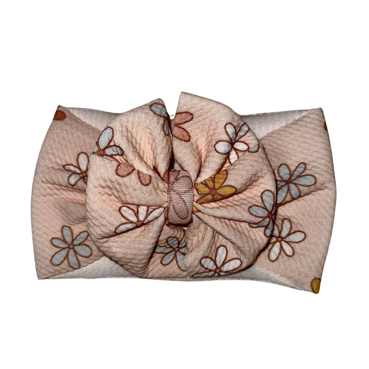 Pretty Little Daisy Messy Headwrap